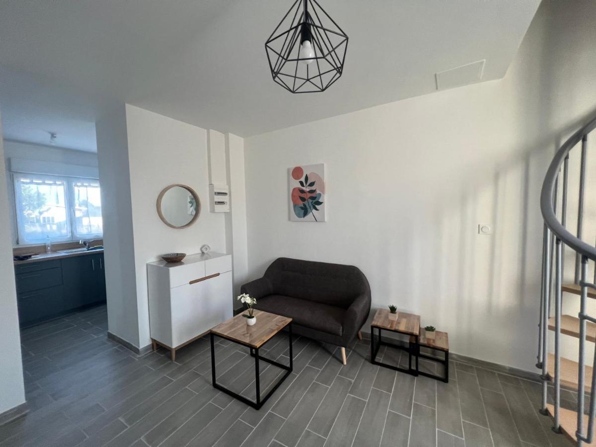 180B - Duplex T2 Tout Confort - Wifi Netflix Le Gond-Pontouvre المظهر الخارجي الصورة